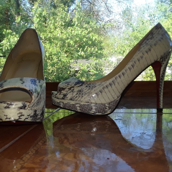 Christian Louboutin water snakeskin pumps - Picture 3 of 6